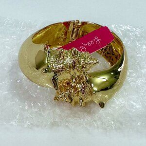 NWT Lilly Pulitzer Gold Shell Bracelet